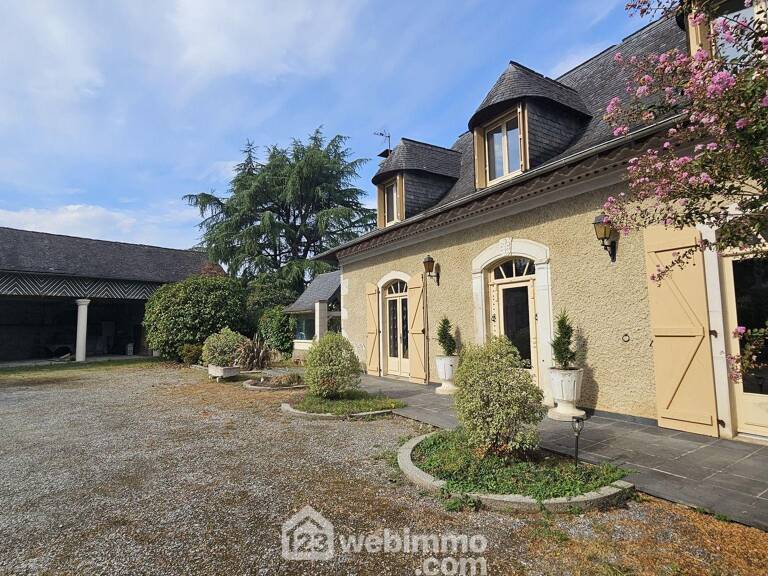 Maison de pays - 189m² - Assat — photo 1