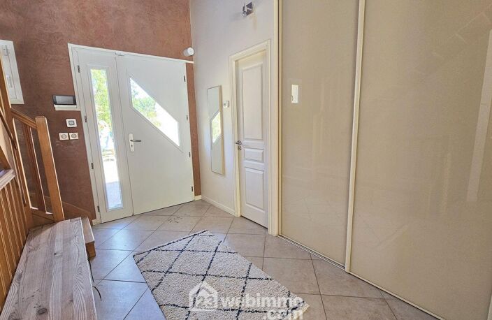 Maison - 237m² - Milly-la-Forêt — photo 3