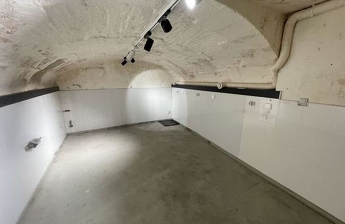Pas de porte - 39m ² — photo 5