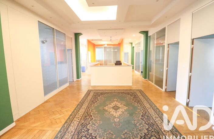 Vente Boutique/Local commercial 341 m&sup2; — photo 3