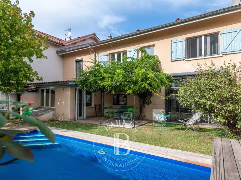 Lyon 3ème - Maison de 214,37 m² - 4 chambres - Jardin avec Piscine — photo 1