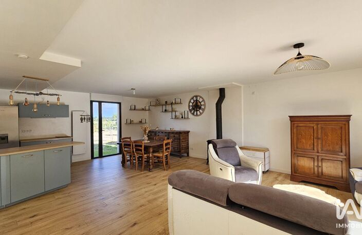 Vente Maison/villa 6 pièces — photo 3