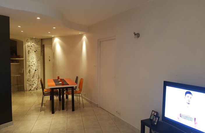 Location appartement 3 pièces 64 m² à Grenoble (38000) — photo 2