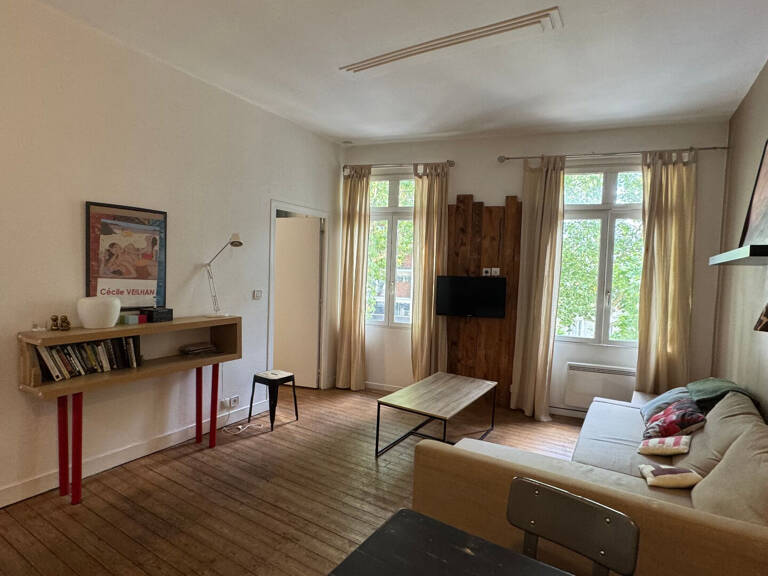 Appartement T2 MEUBLE - 38.40 m² - TOURS — photo 1