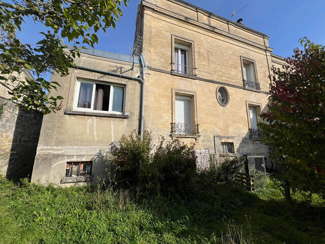 Appartement 3 pièces à vendre à Auvers-sur-Oise - Travaux à prévoir — photo du bien