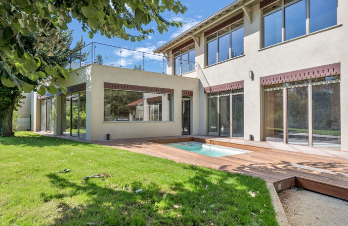 Maison ancienne avec extension contemporaine — photo 3