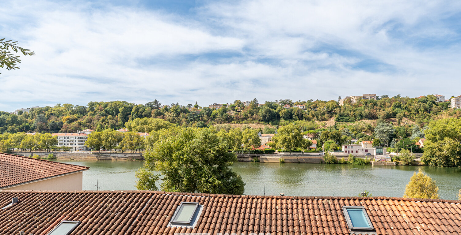 Appartement de caractère avec jardin et vue Saône — photo 1