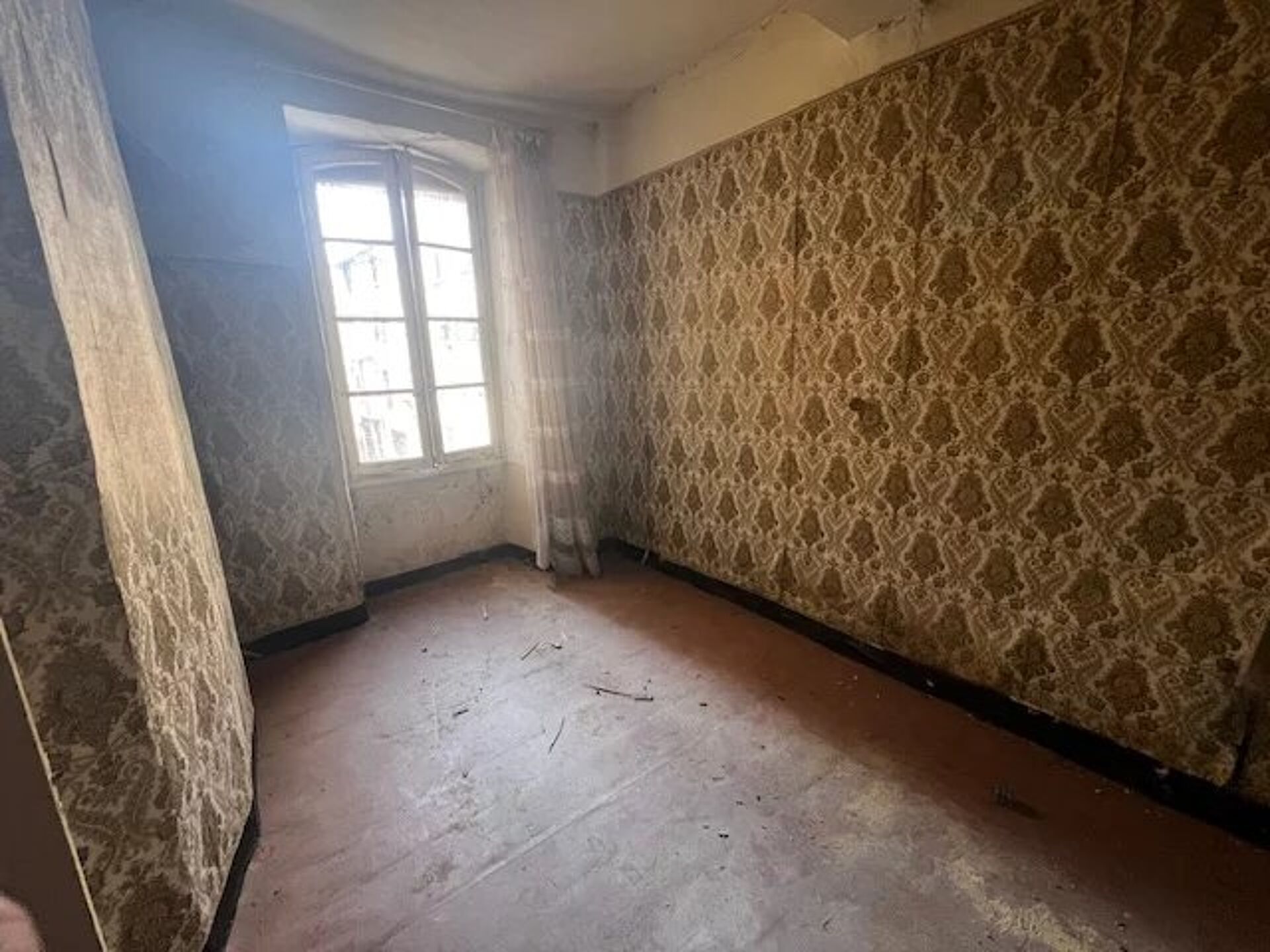 Appartement 3 pièces 58 m² · à Lodève · 58 m² · 38 000 €