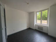 Appartement Sirod 4 pièce(s) 9813 m2 — photo 3