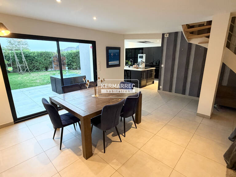 A VENDRE Maison 6 pièces à VITRÉ 162 m² - 365 600  HAI — photo 1