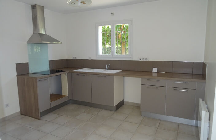 AUBIGNAN MAISON T4 DE PLAIN PIED SUR TERRAIN CLOS — photo 2