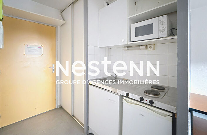 Studio 20m² - Hyper-Centre Franklin Roosevelt - 69500 BRON — photo 3