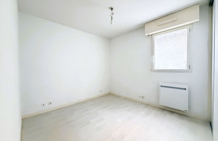 PORNICHET - BONNE SOURCE - À 50 MÈTRES DE LA MER - APPARTEMENT 38 M² AVEC JARDINET, PARKING ET CAVE — photo 4