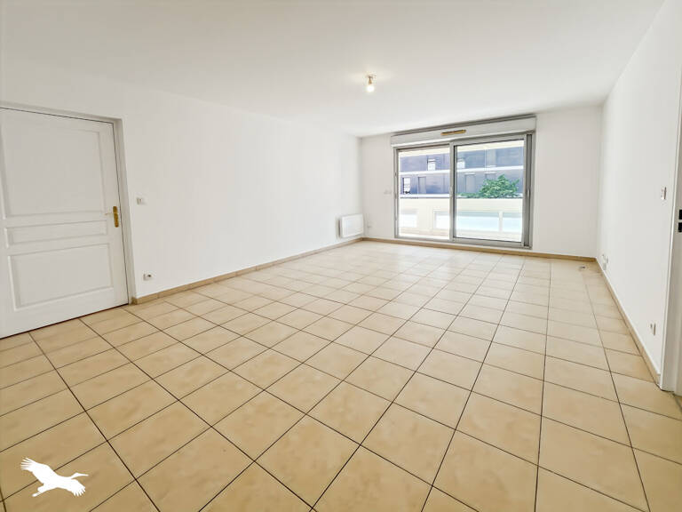 EXCLUSIVITE Lumineux T3 avec Terrasse au Coeur de la Joliette — photo 1
