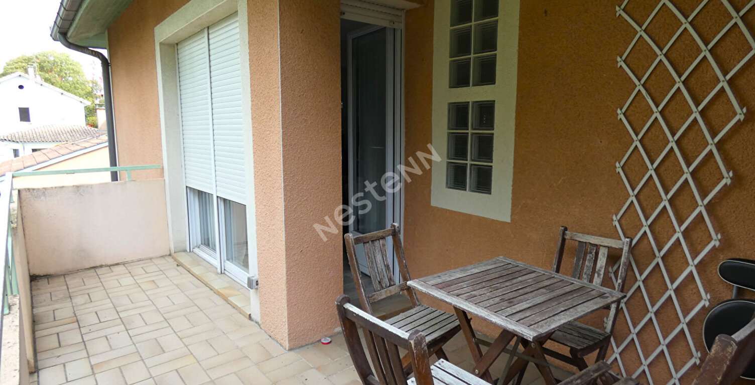 Toulouse L'Ormeau 31400 Agréable T2 Meublé entièrement rénové 37.72m² ,terrassede 6m², place de parking extérieure, garage à vélo,résidence arborée très calme — photo 1