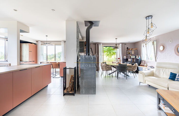 Maison familiale de 226m² | Vue Exceptionnelle sur les montagnes et Studio indépendant — photo 2