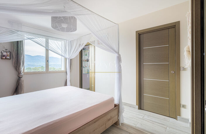 Maison familiale de 226m² | Vue Exceptionnelle sur les montagnes et Studio indépendant — photo 5