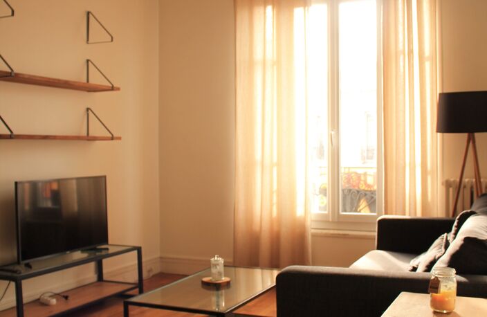 Appartement 2 pièces meublé, fonctionnel et bien situé — photo 2