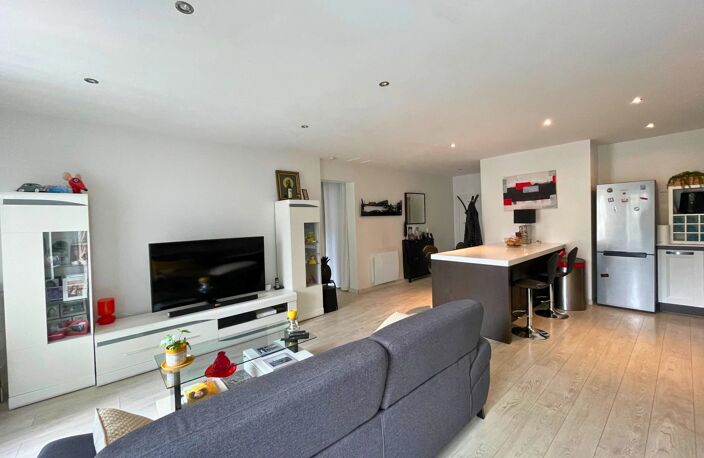 Grand T2 rénové de 62 m² au cœur de Peyrehorade — photo 3
