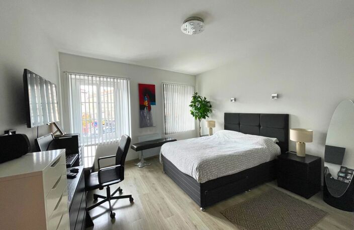 Grand T2 rénové de 62 m² au cœur de Peyrehorade — photo 4