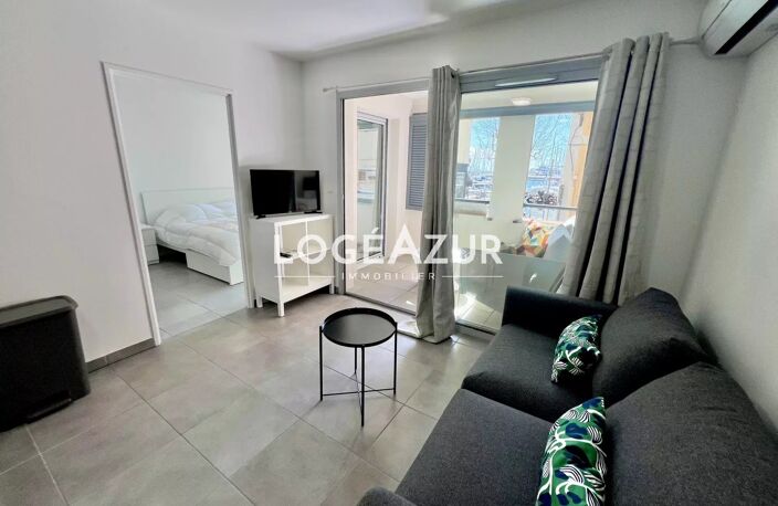 LOCATION MEUBLÉE GOLFE JUAN - APPARTEMENT 2 COUCHAGES — photo 2