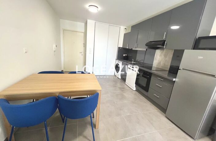 LOCATION MEUBLÉE GOLFE JUAN - APPARTEMENT 2 COUCHAGES — photo 5