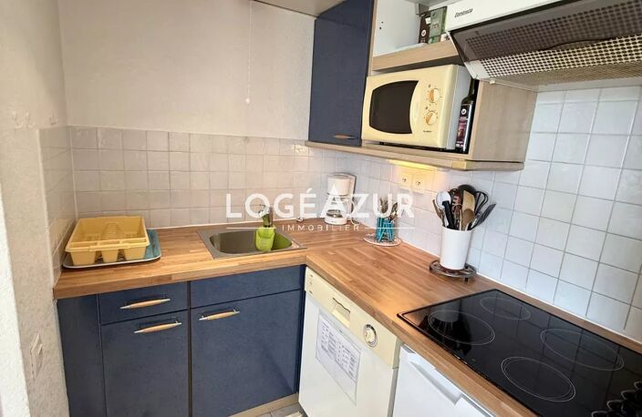 LOCATION MEUBLEE GOLFE JUAN - APPARTEMENT 1 Chambre et Terrasses — photo 3