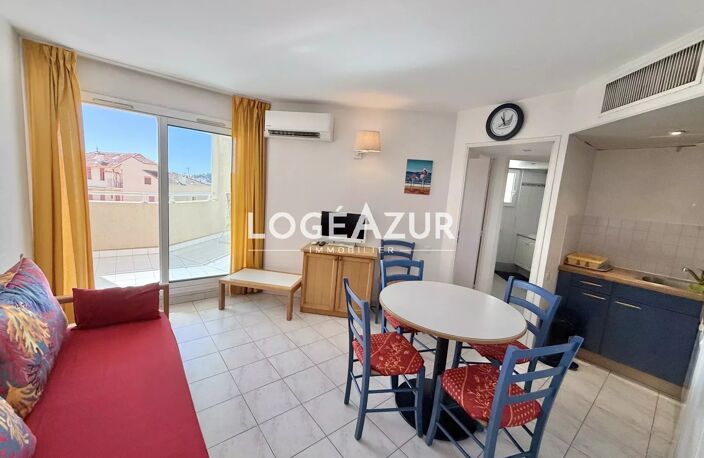 LOCATION MEUBLEE GOLFE JUAN - APPARTEMENT 1 Chambre et Terrasses — photo 4