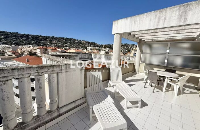 LOCATION MEUBLEE GOLFE JUAN - APPARTEMENT 1 Chambre et Terrasses — photo 5