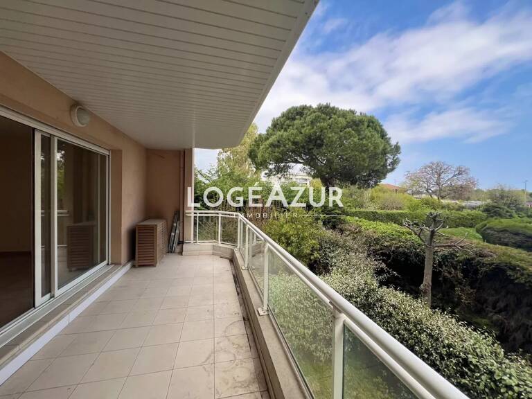 VENTE APPARTEMENT  ANTIBES - 2 CHAMBRES - GARAGE — photo 1