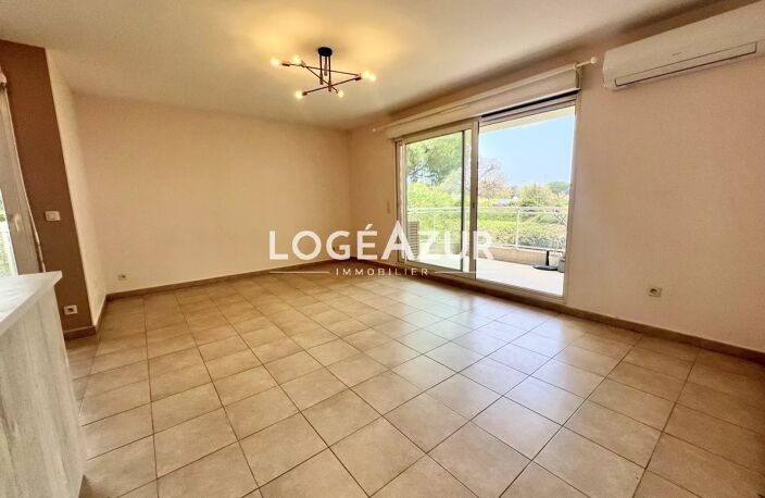 VENTE APPARTEMENT  ANTIBES - 2 CHAMBRES - GARAGE — photo 3