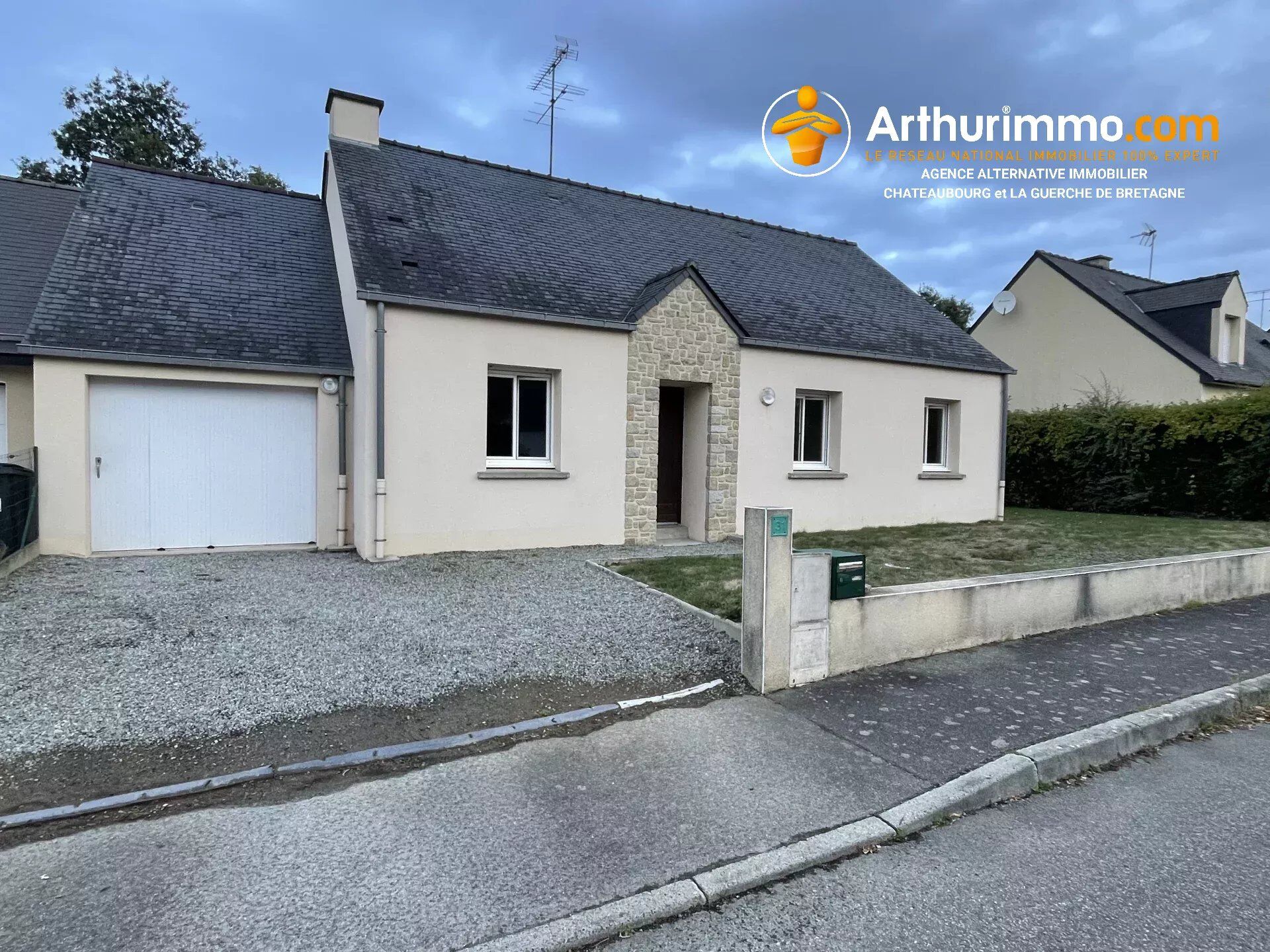 Maison 4 pièces 82 m² · à Étrelles · 82 m² · 189 000 €