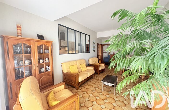 Vente Appartement 3 pièces — photo 2