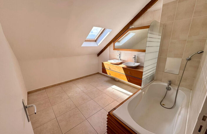 ACCORD IMMOBILIER - T4 - LIGNE PARADIS - VENDU VIDE — photo 5