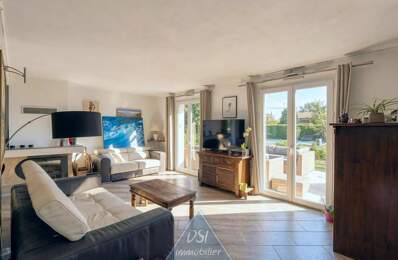 TRAMOYES – SUPERBE MAISON FAMILIALE – 4 CHAMBRES – BUREAU – SALLE À MANGER – SÉJOUR – CUISINE -- PISCINE – TERRASSE – TERRAIN 1 500 m² — photo du bien