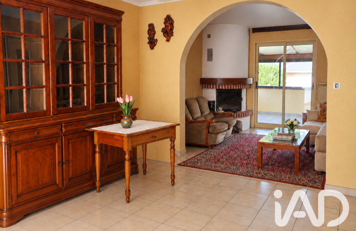 Vente Maison/villa 6 pièces — photo 2