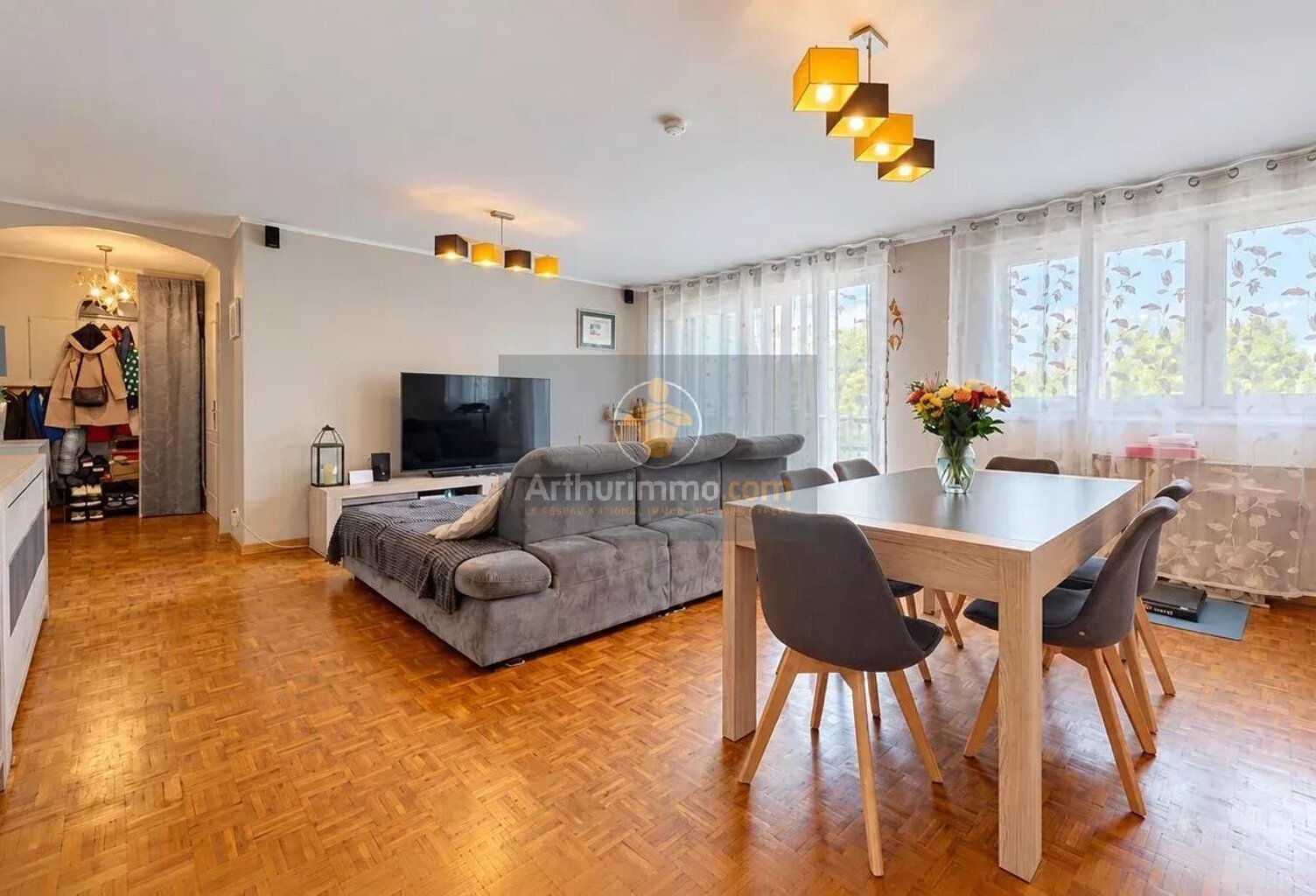 Grand 4 pièces au Port-Marly de 81m2 avec 2 ou 3 chambres - balcon, cave, parking — photo 1