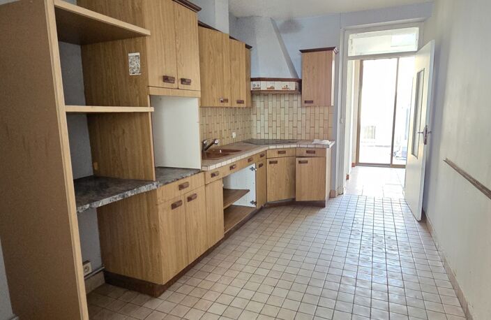 Vente Maison de ville 5 pièces — photo 2