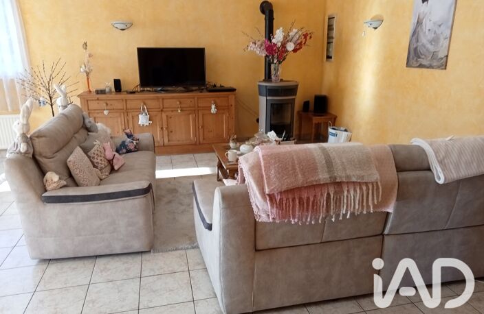 Vente Maison/villa 8 pièces — photo 2