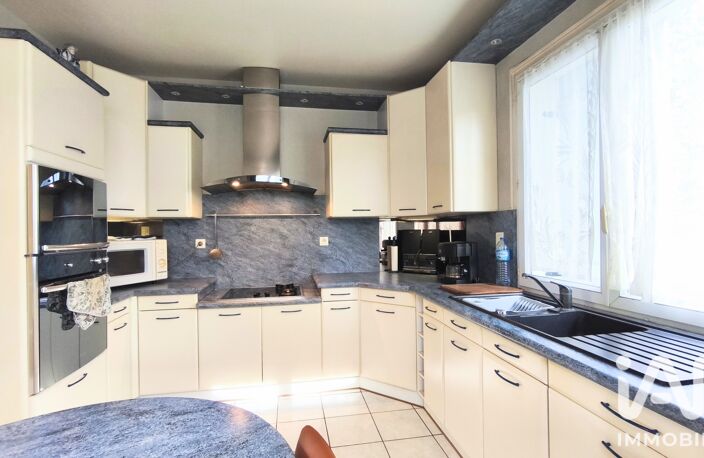 Vente Maison/villa 6 pièces — photo 4