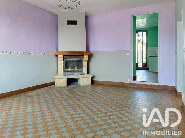 Maison à Bourg-et-Comin