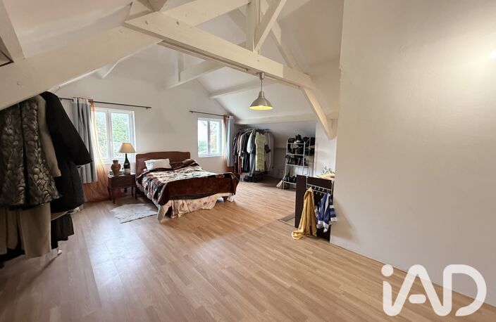 Vente Maison/villa 9 pièces — photo 2