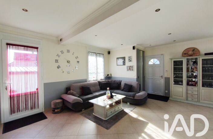 Vente Maison/villa 6 pièces — photo 2