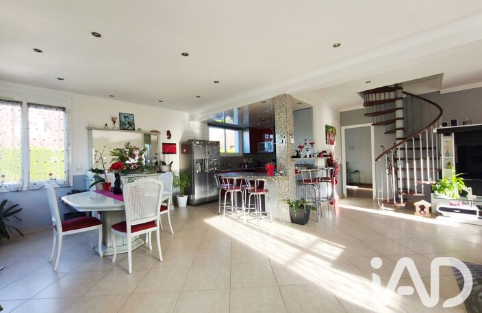 Vente Maison/villa 6 pièces — photo 5