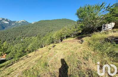 Vente Terrain à bâtir 2 213 m&sup2; — photo du bien