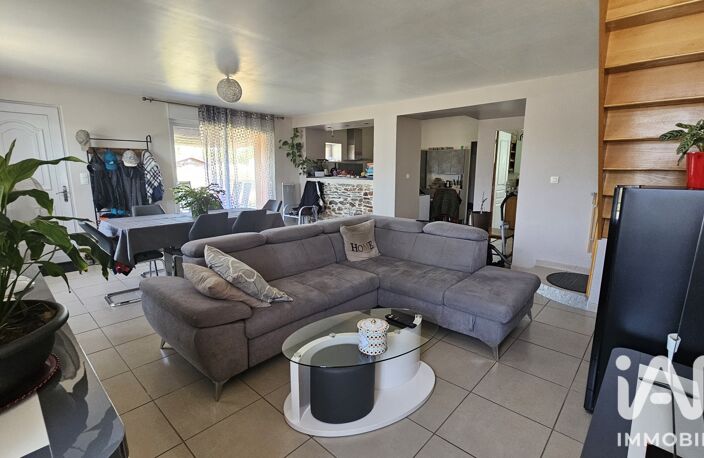 Vente Maison/villa 6 pièces — photo 2