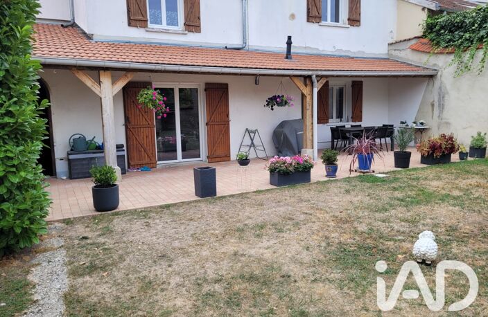 Vente Maison traditionnelle 7 pièces — photo 3