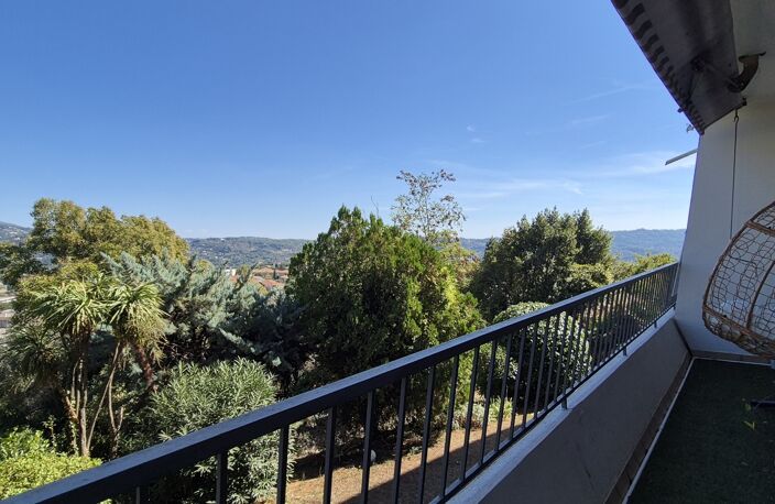 Vente Appartement 4 pièces — photo 2