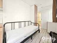 Studio rénové rue piétonne au calme — photo 3