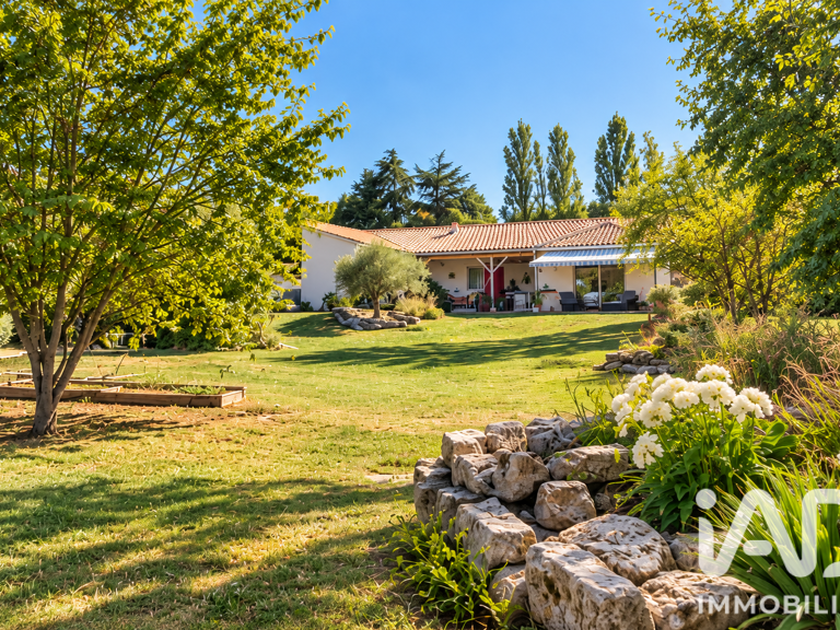 Vente Maison traditionnelle 7 pièces — photo 1